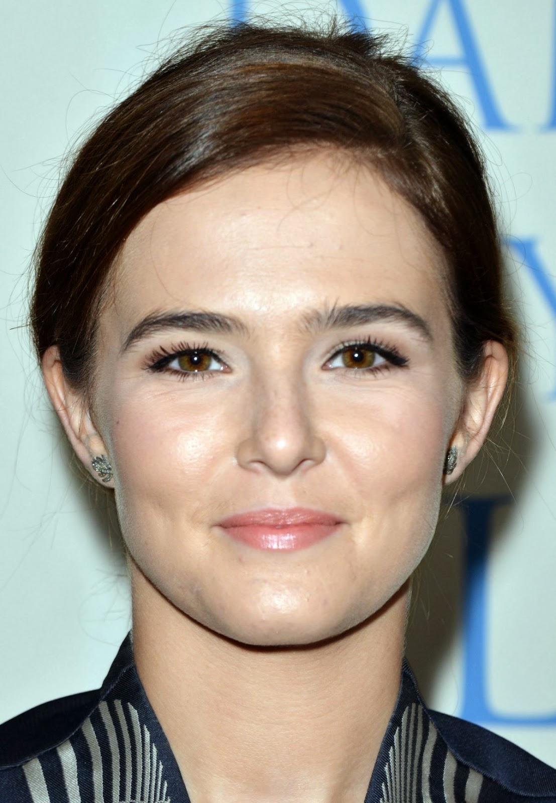 The Zoey Galaxy: 10.18 | Zoey at the “Dallas Buyers Club” premiere in