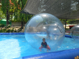 bubble ball on water