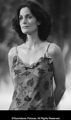 Carrie-Anne Moss in The Crew (2000)