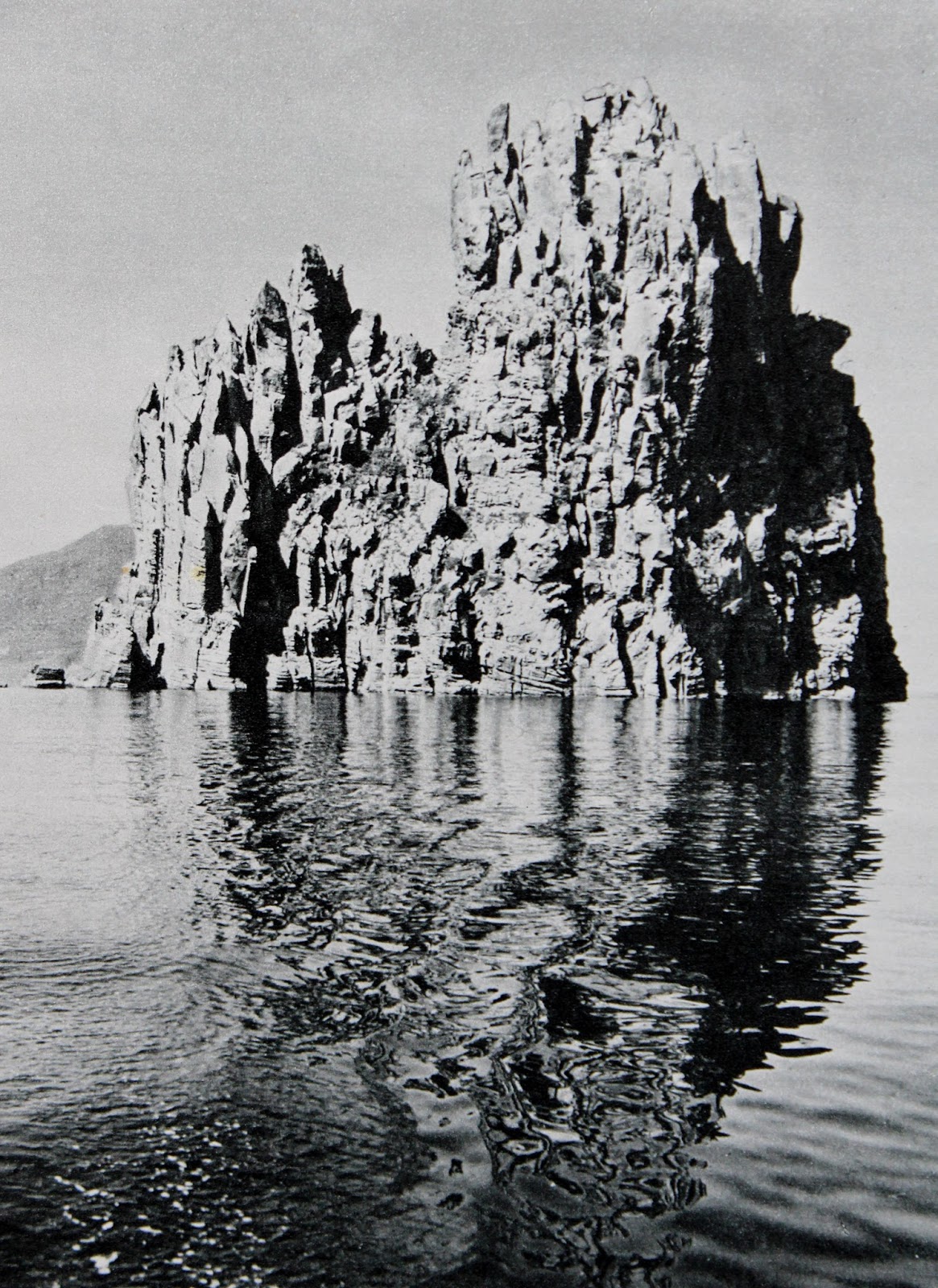 ReportageSicilia IL GOTICO RIFLESSO DELLO SPINAZZOLA