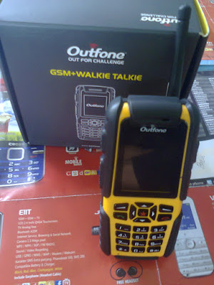HANDPHONE OUTDOR OUTFONE A83 SUPORT WALKIE TALKIE UHF