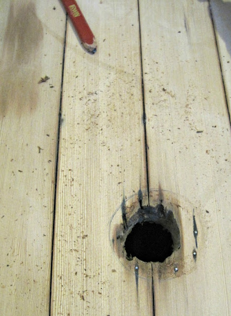 Hole in Hardwood floor: repairing hole in hardwood floor