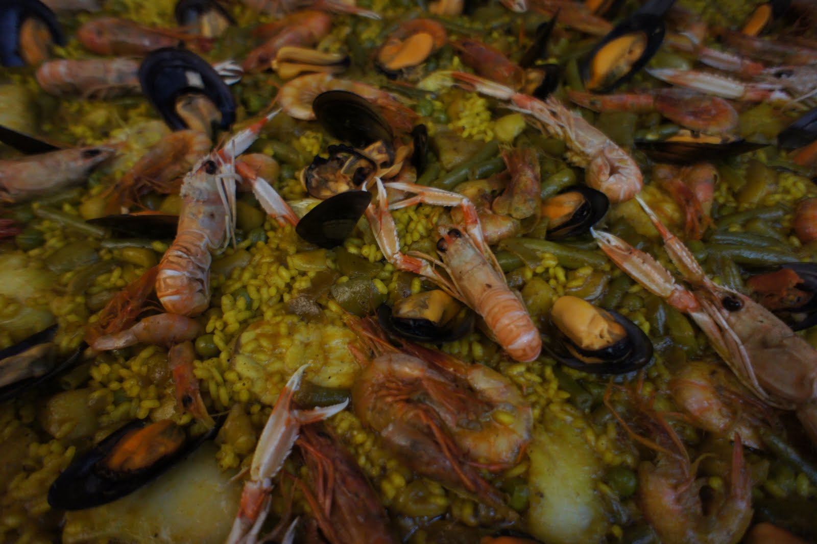 Izzy and Sarah's Travels The Paella King