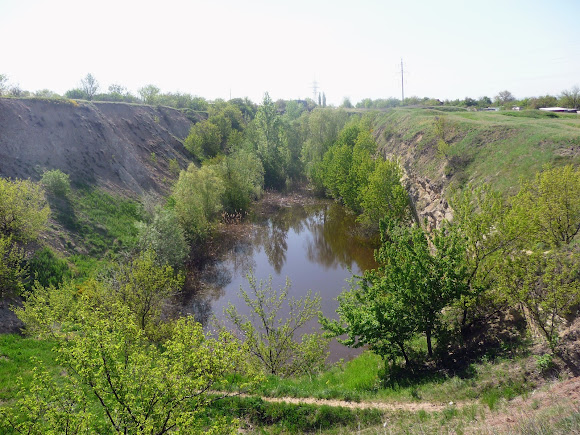 Олексієво-Дружківка. Кар'єрний ставок