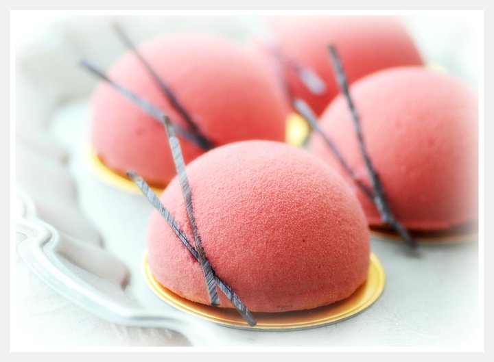 Nozomi Crafts: Rose + rasberry mousse cake