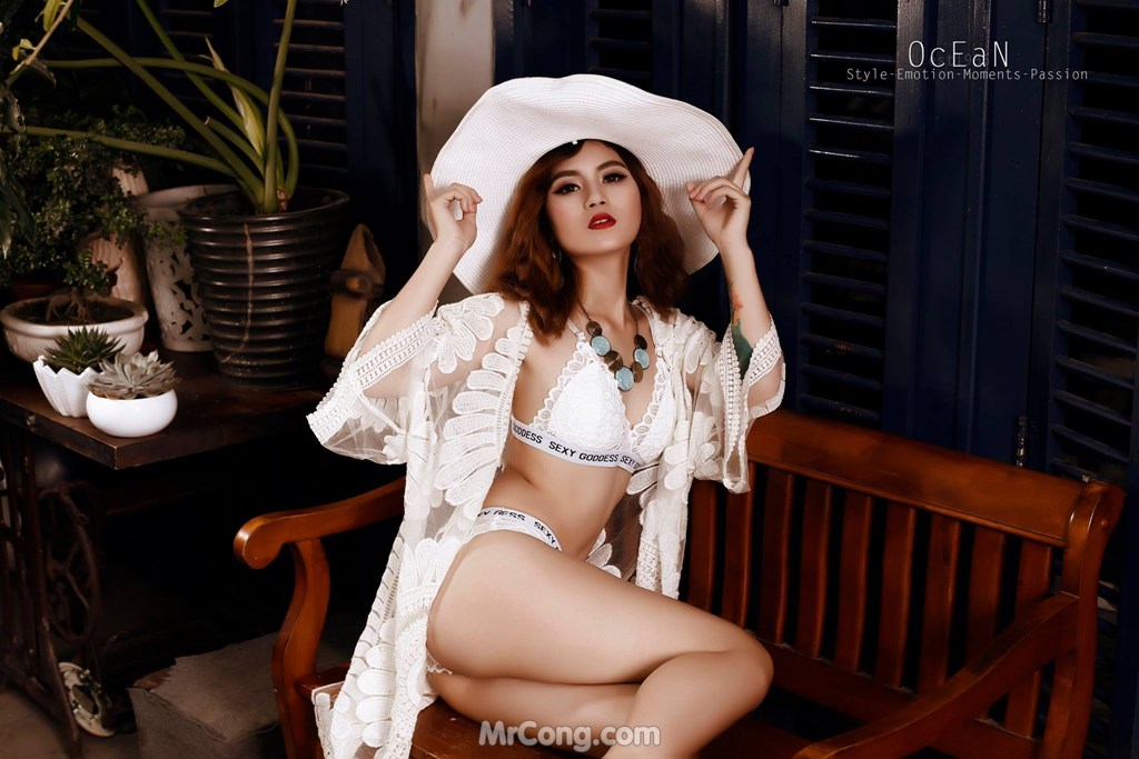 Beautiful Nguyen Hoang Thanh Tam poses seductively with bikini (28 photos)