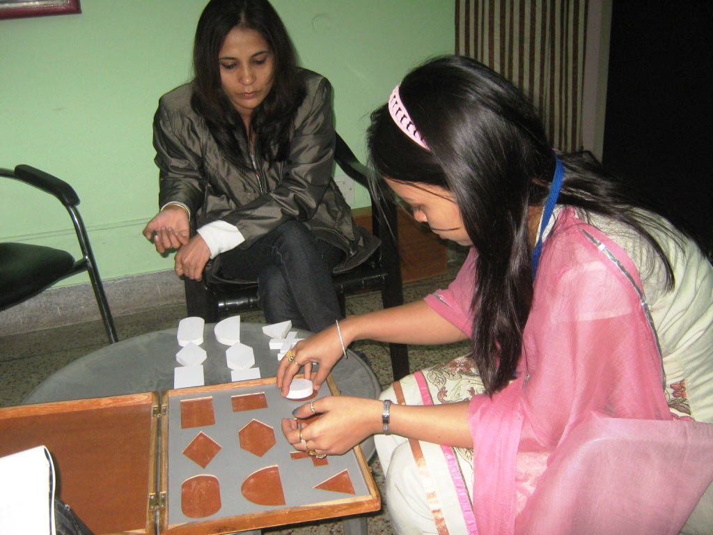 Hello Psychologist Counselling Centre Lucknow9369160546 Dr. Namrata