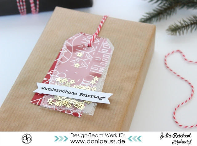 http://danipeuss.blogspot.com/2015/12/4-adventsspecial-selbstgemachte-tags-photo-sleeve-fuse-tool.html