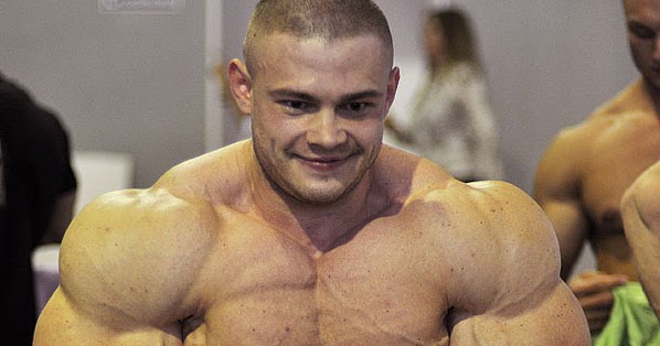 Алексей Лесуков гинекомастия