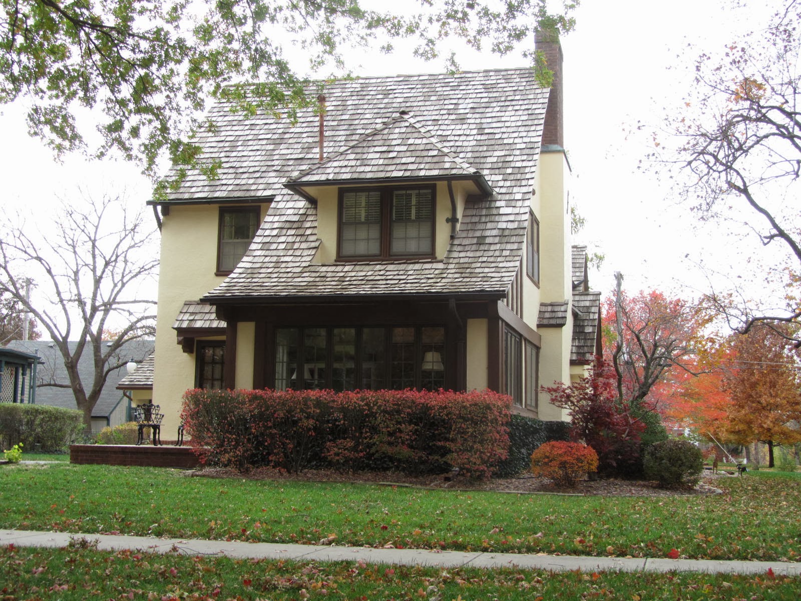 autoliterate American Houses (Ottawa Kansas)