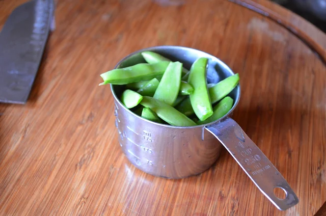 Asian-Shrimp-Soba-Noodles-Sugar-Peas.jpg