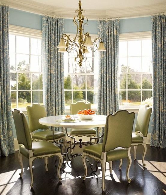 Bay Bliss Seven Design Compositions, Dining Room Bay Window Curtain Ideas