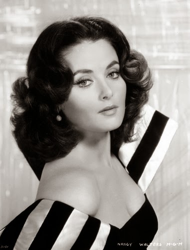 Vintage Glamour Girls: Nancy Walters