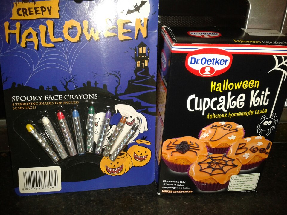 Busy mum of 3 Halloween with Aldi