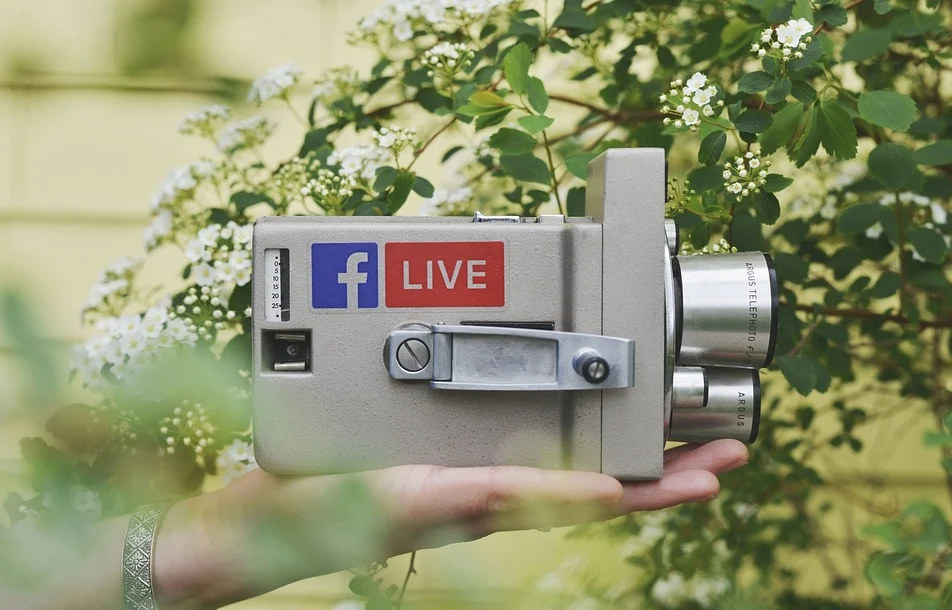 6 Ideas for Facebook Live Video Streaming To Boost Brand Awareness