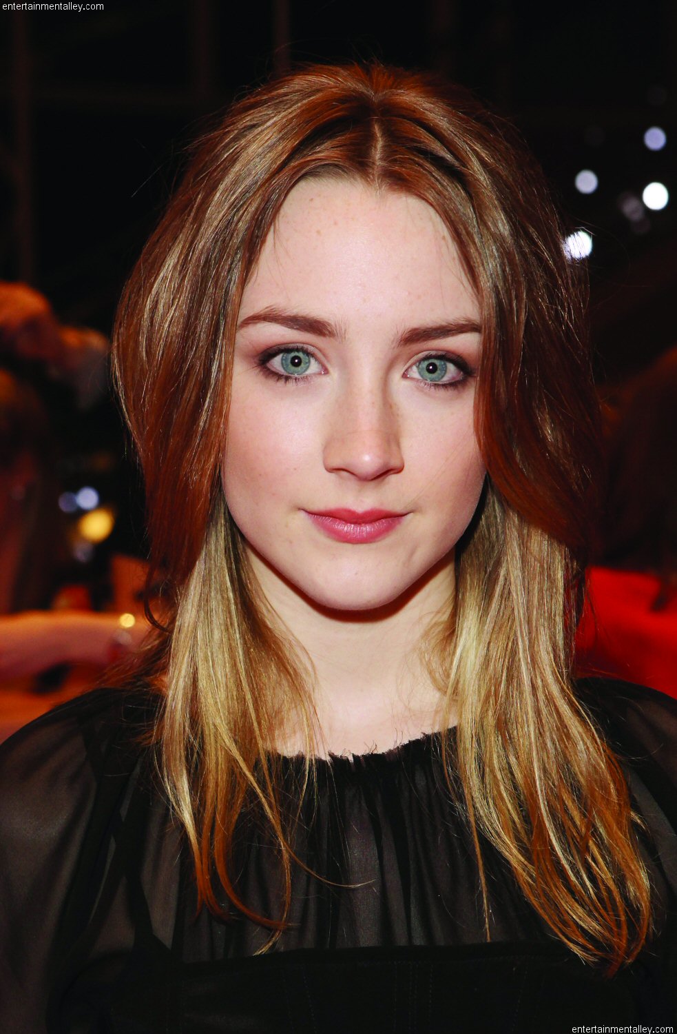 Saoirse Ronan To Star In The Host By Stephenie Meyer foto