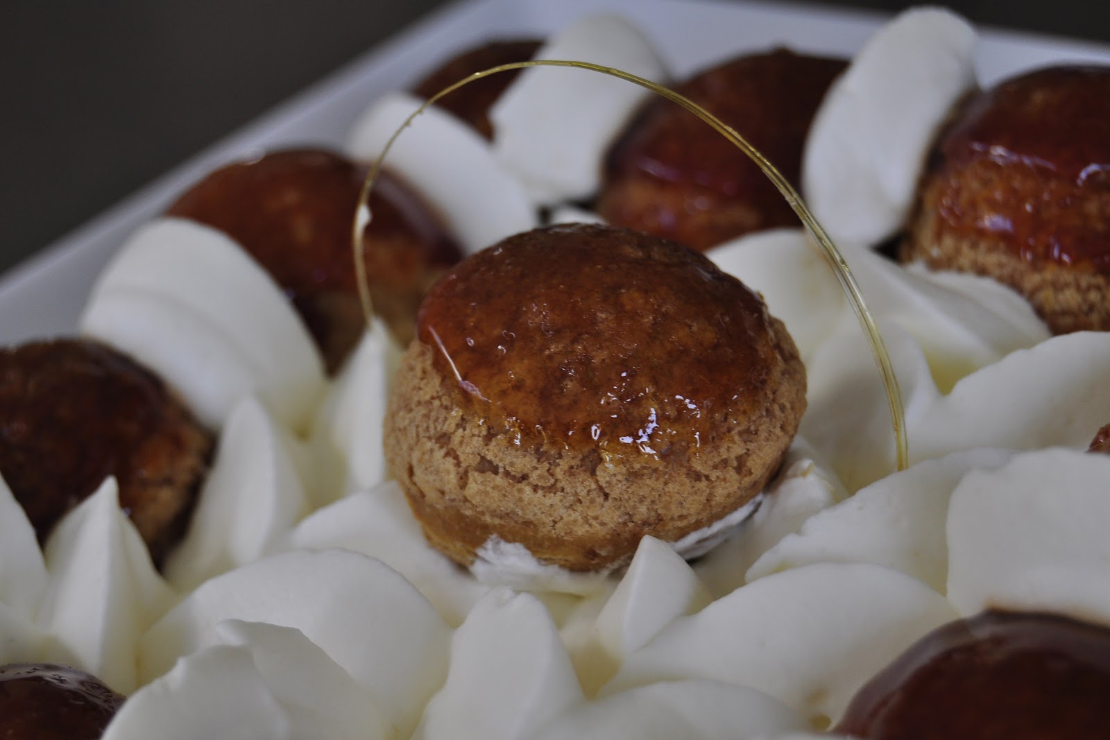 Petites Sucreries Saint Honoré Tart