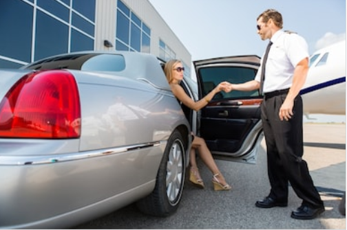 Smart options to Select a Limousine for Luxury Airport Transfers