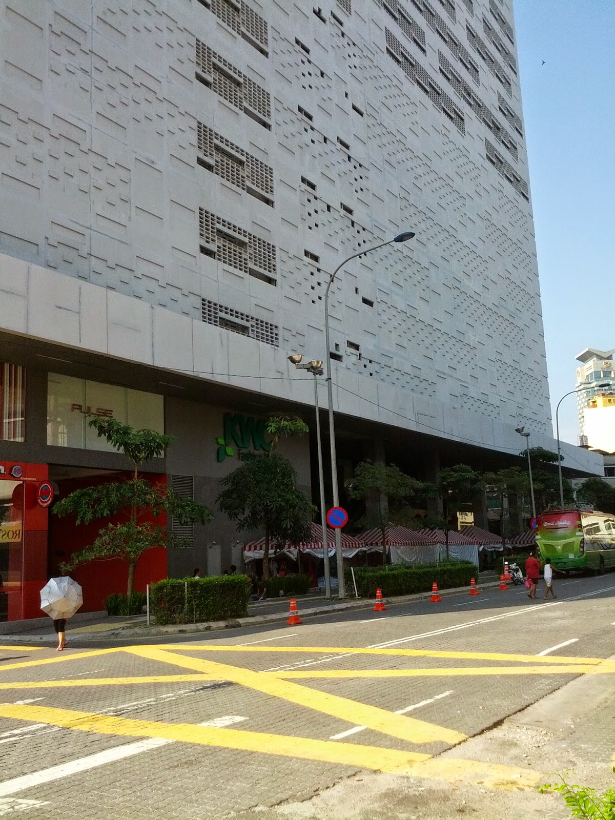 Rezeki FitrahPahmy Kenanga Wholesale City (KWC)