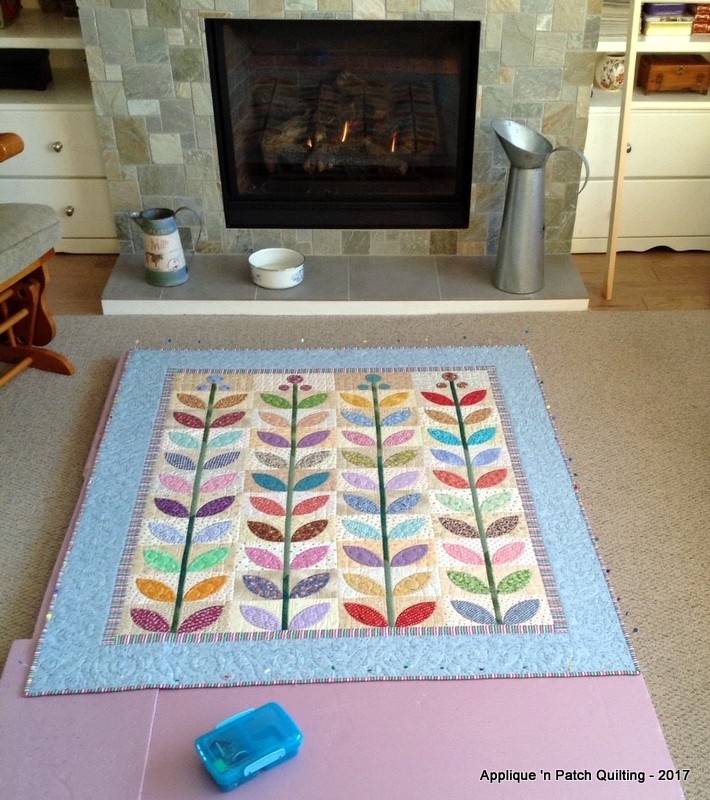 Applique 'n Patch Quilting Petal Vines