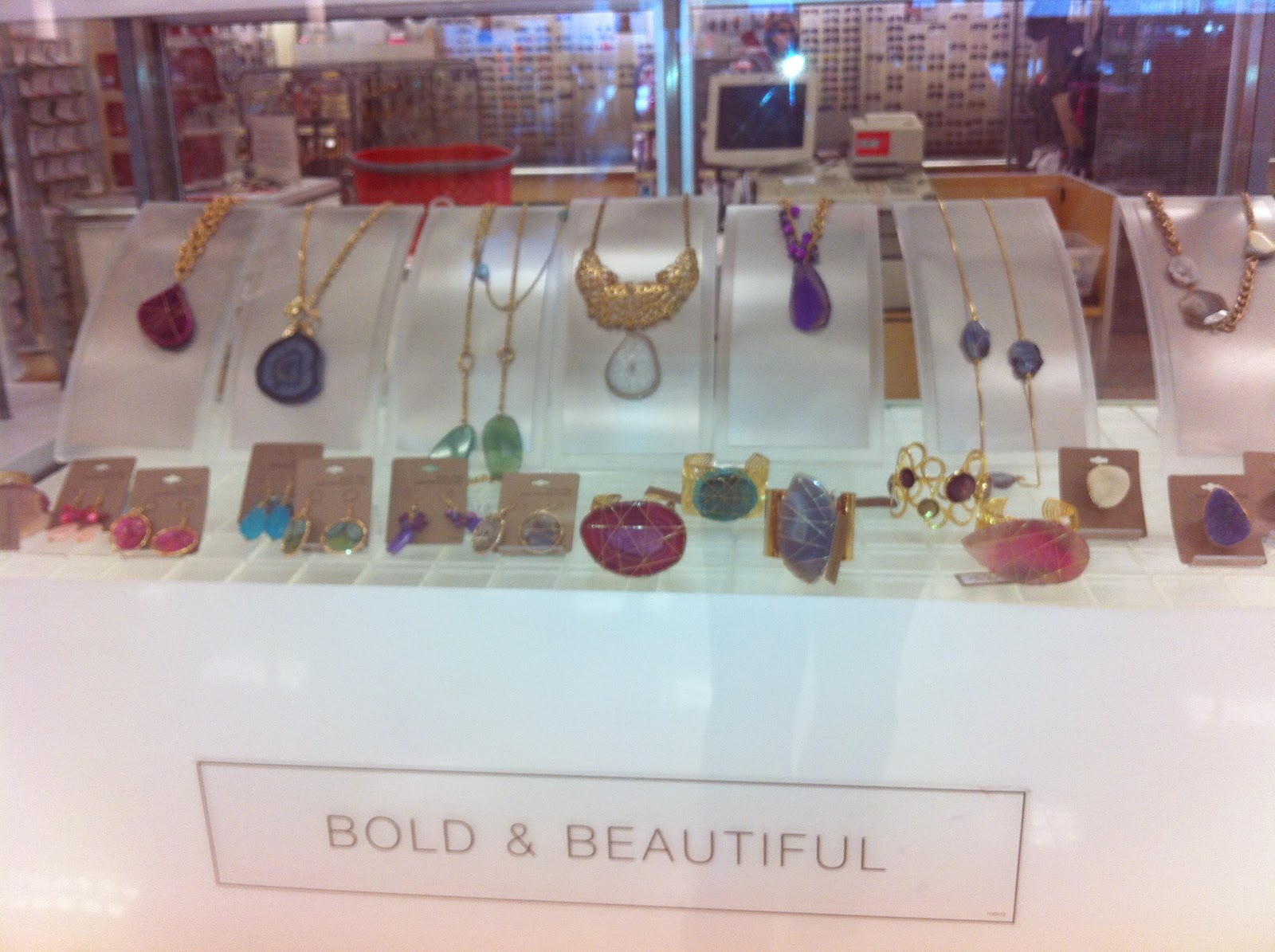 Follow Me To Fashion 3/25/12 4/1/12