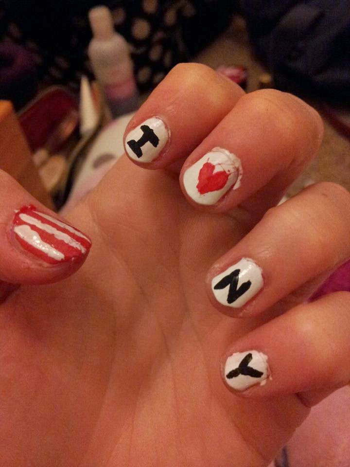 The Nailsketeers: America Themed Nails!