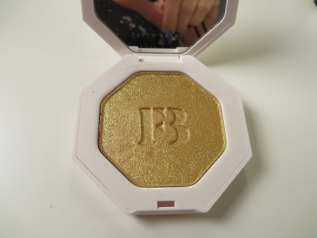 highlitghter fenty Beauty review