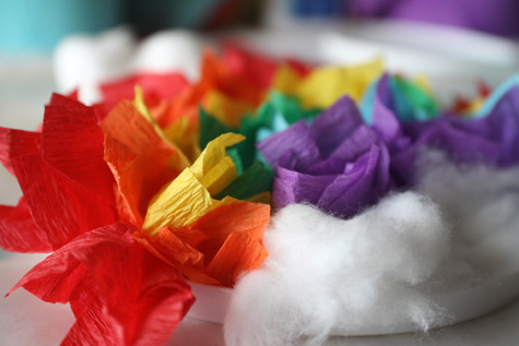 scrumdilly-do!: make crepe tissue rainbows