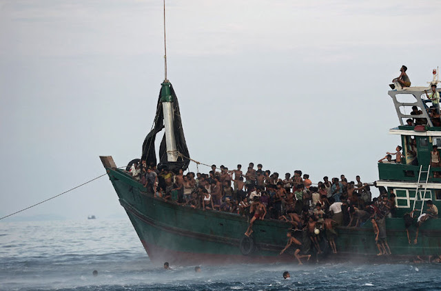 Refugiados e inmigrantes en el mar