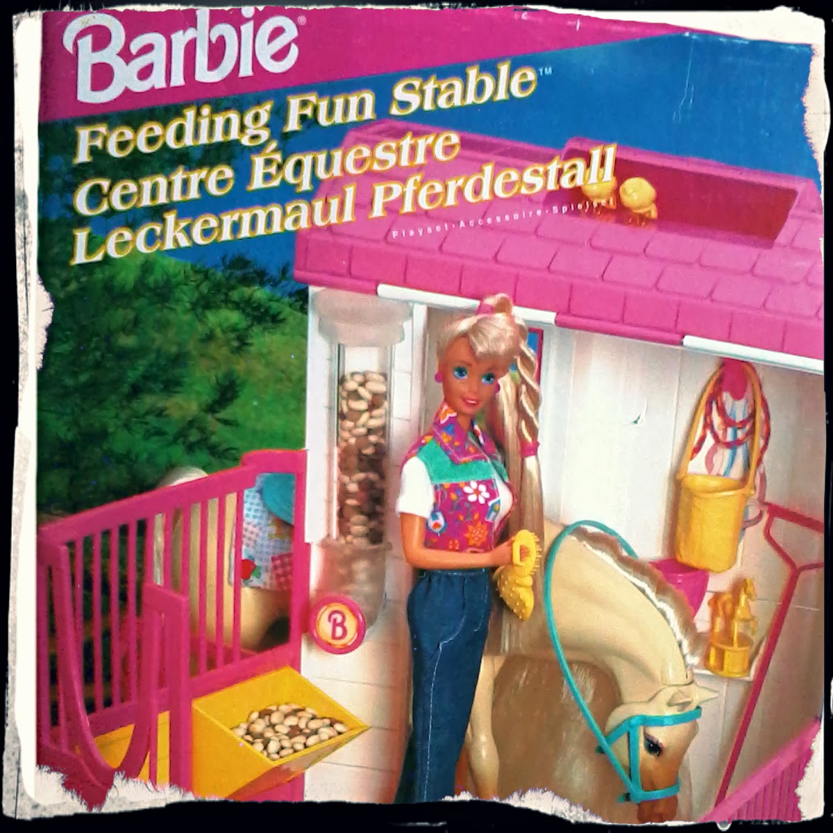 barbie feeding fun stable