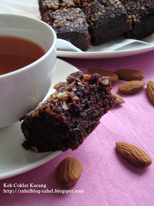 Rahel Blogspot: Kek Coklat Kacang