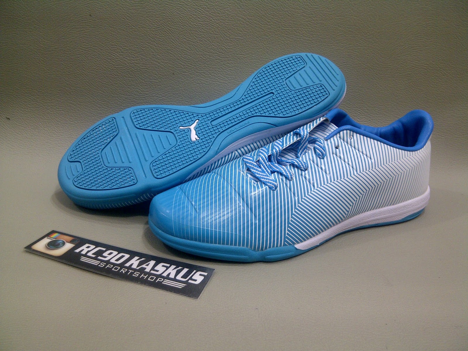 RC90-KASKUS: SEPATU FUTSAL PUMA & UNDER ARMOUR IMPORT