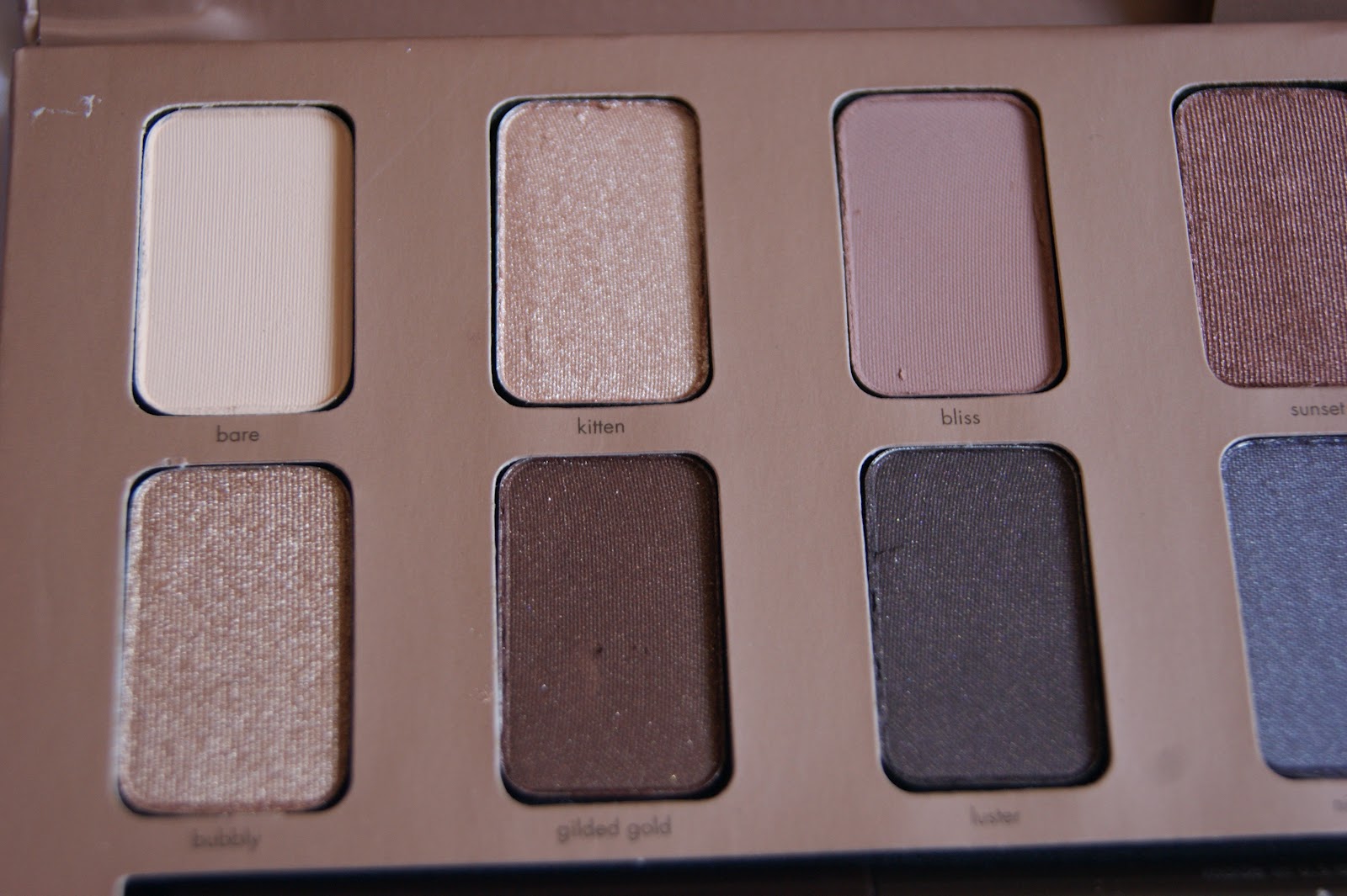 Stila in the Light Eyeshadow Palette - Review | The