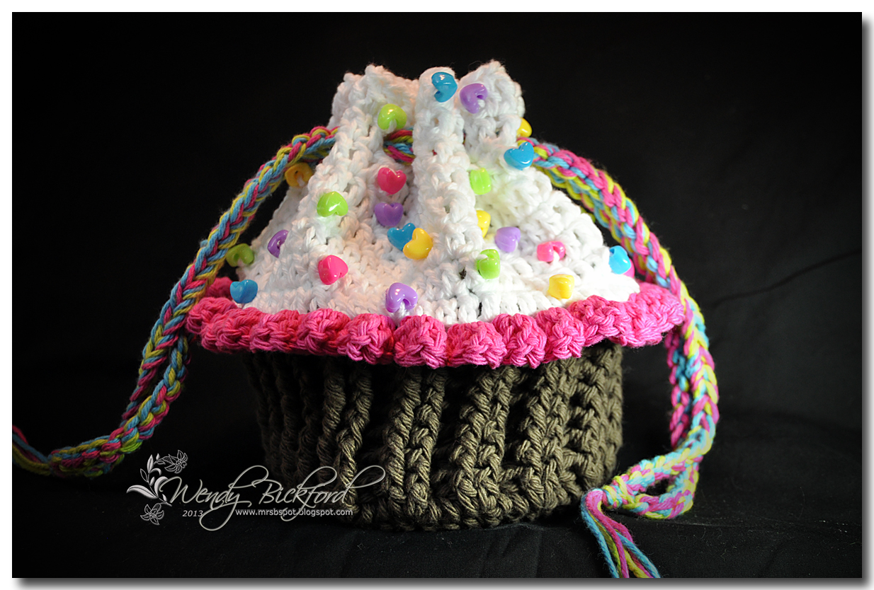 I'm Happy Wen: Cupcake Purse Crochet