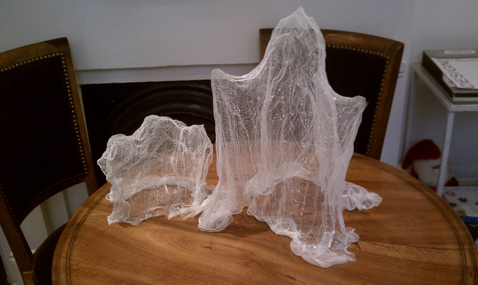 Chet Pourciau Design DIY Cheese Cloth Ghosts