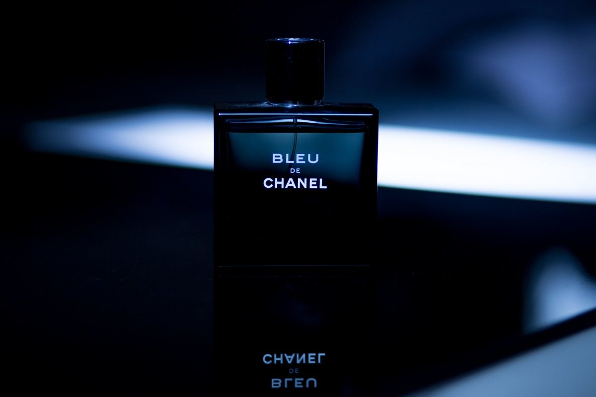 عطر بلو دي شانيل بجميع اصداراته Bleu De Chanel