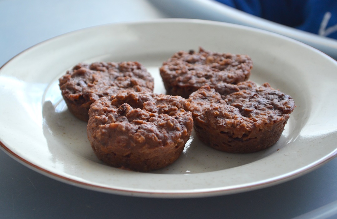 [RECETTE PETIT DEJ] Minis bowlcakes chocolat (sans œuf) Les confidences de Lizzie, blog beauté