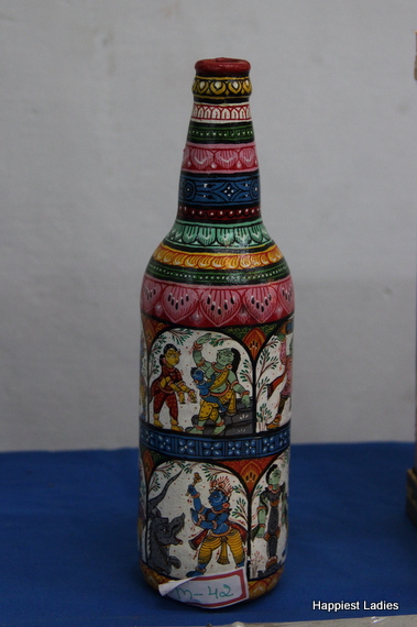10 Amazing Glass Bottle Painting Designs And Ideas