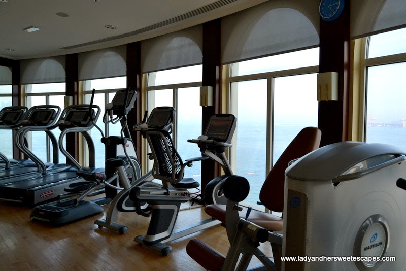 Oceanic Hotel's fitness center
