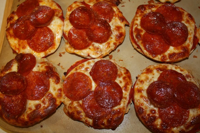 Recipes for the Proverbs 31 Project Whole Grain English Muffin Pizzas