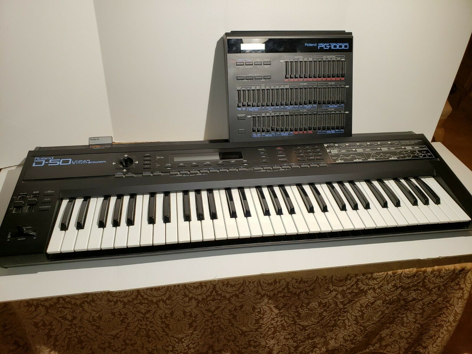 MATRIXSYNTH Roland D50 61 Key Linear Synthesizer with PG1000 Linear