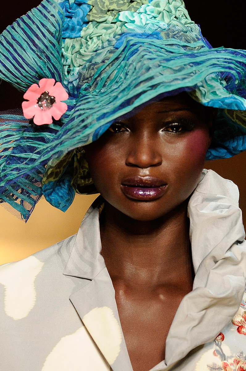 I am a Woman in Love: Awesome Hats by John Galliano