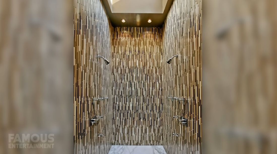 59 Interior Design Photos vs. Alicia Keys & Swizz Beats $20.8 Million Razor Luxury Mansion Tour