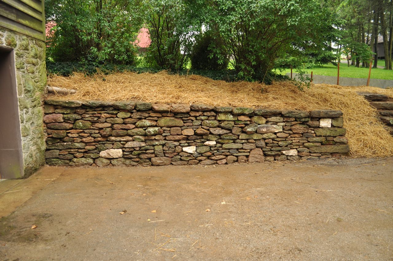 Rockin Walls Glenville Pa Finished Project Dry Laid Retaining Wall Project 13 Days Including Removal Of Old Wall Gathering All Stone From Property Dry Laid Construction Replacement Steps Grading