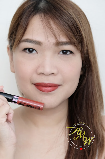 a photo of PInk Sugar Sweet Cheeks in Paris Lights review and Pink Sugar Sugar Tint Lip & cheek Tint in Wild Thoughts review.  