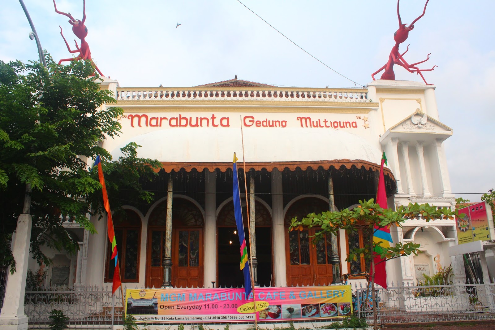 KAWASAN KOTA LAMA SEMARANG  SEBUAH PERJALANAN