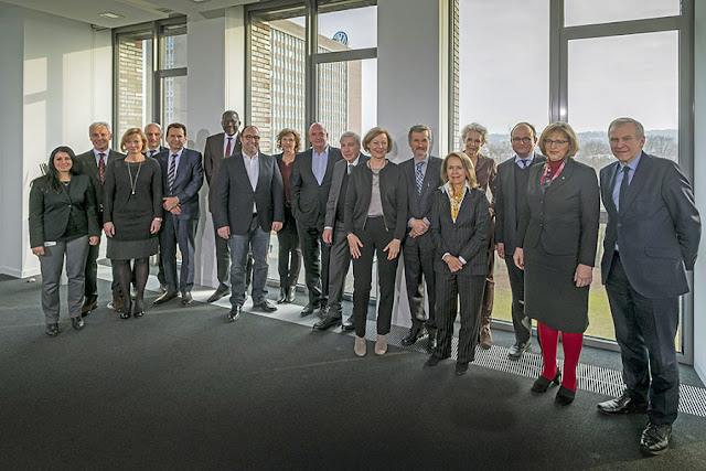 Group management & Works Council discuss future matters with new Volkswagen Sustainability Council