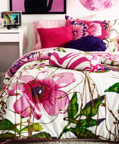 chic pink floral bedding and bedroom