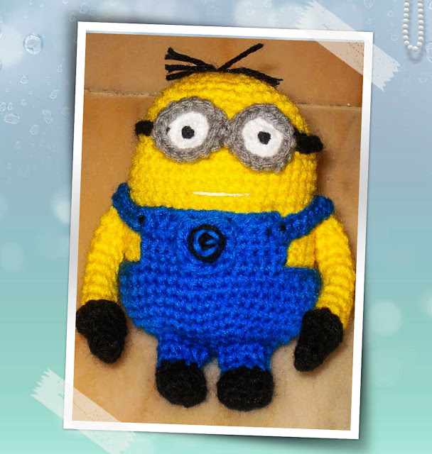 crocheted 2 eyed despicable me minion amigurumi