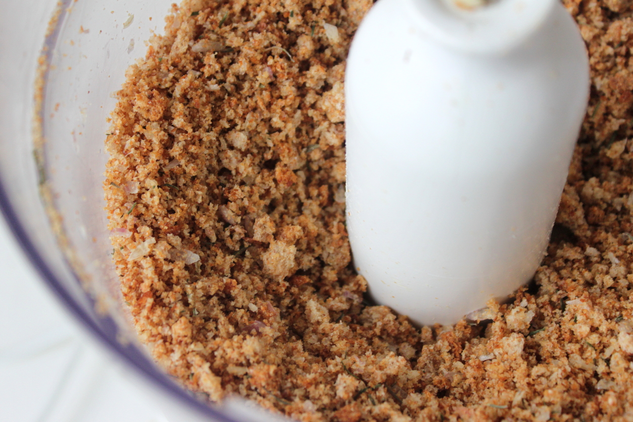 Mama Tommy's Homemade Flavored Bread Crumb Topping [Zack]